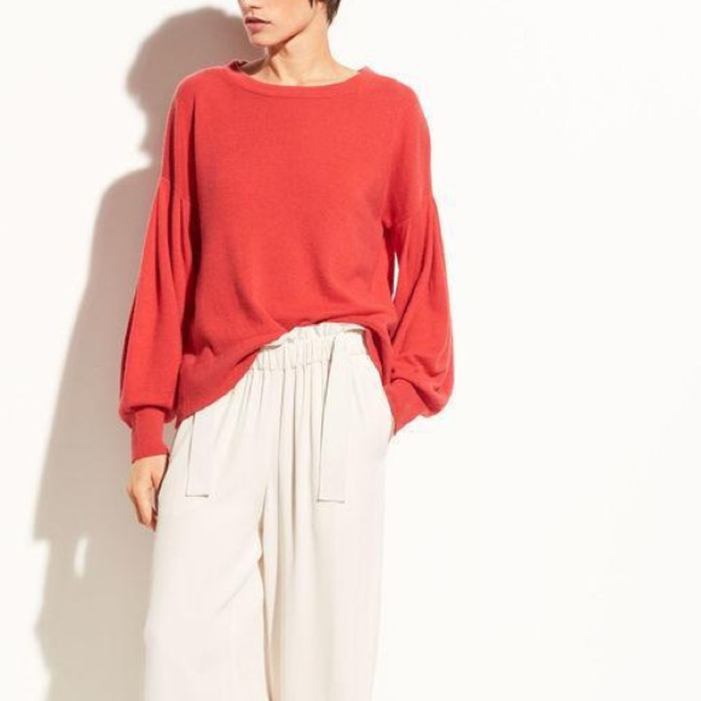 Vince - Pleated Sleeve Cashmere Crew in Red